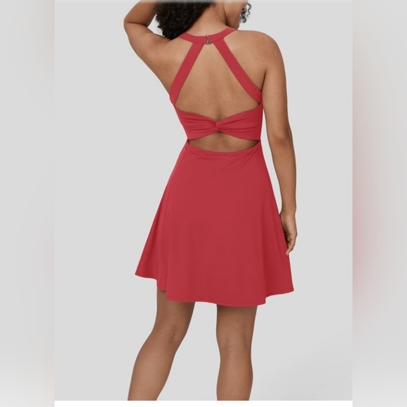 NWT Halara u-neck backless twisted cut-out red Barre & Ballet dress size medium - Picture 1 of 15